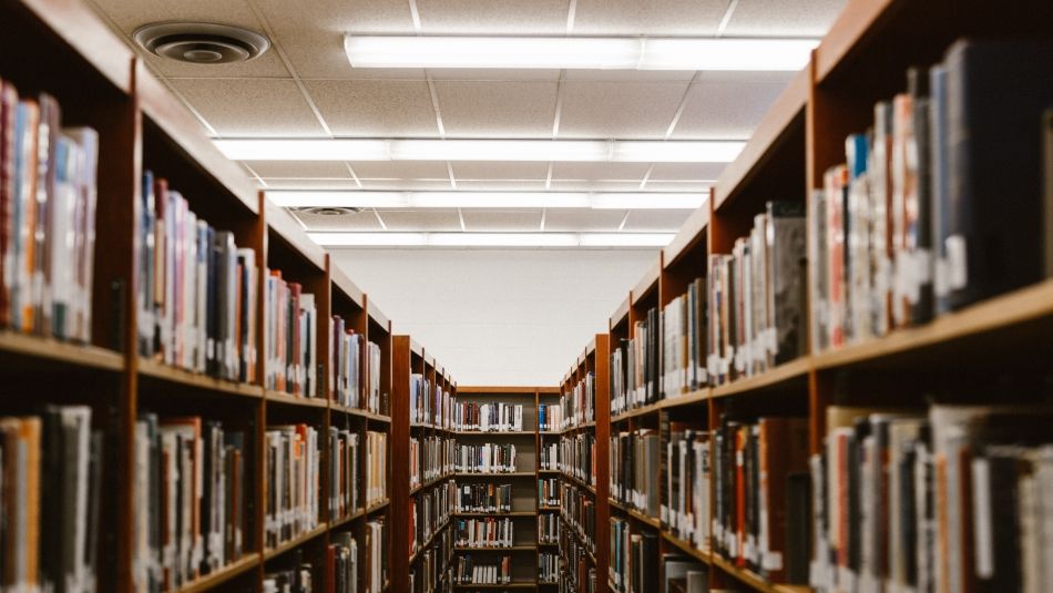 Unifor Scholarships Library